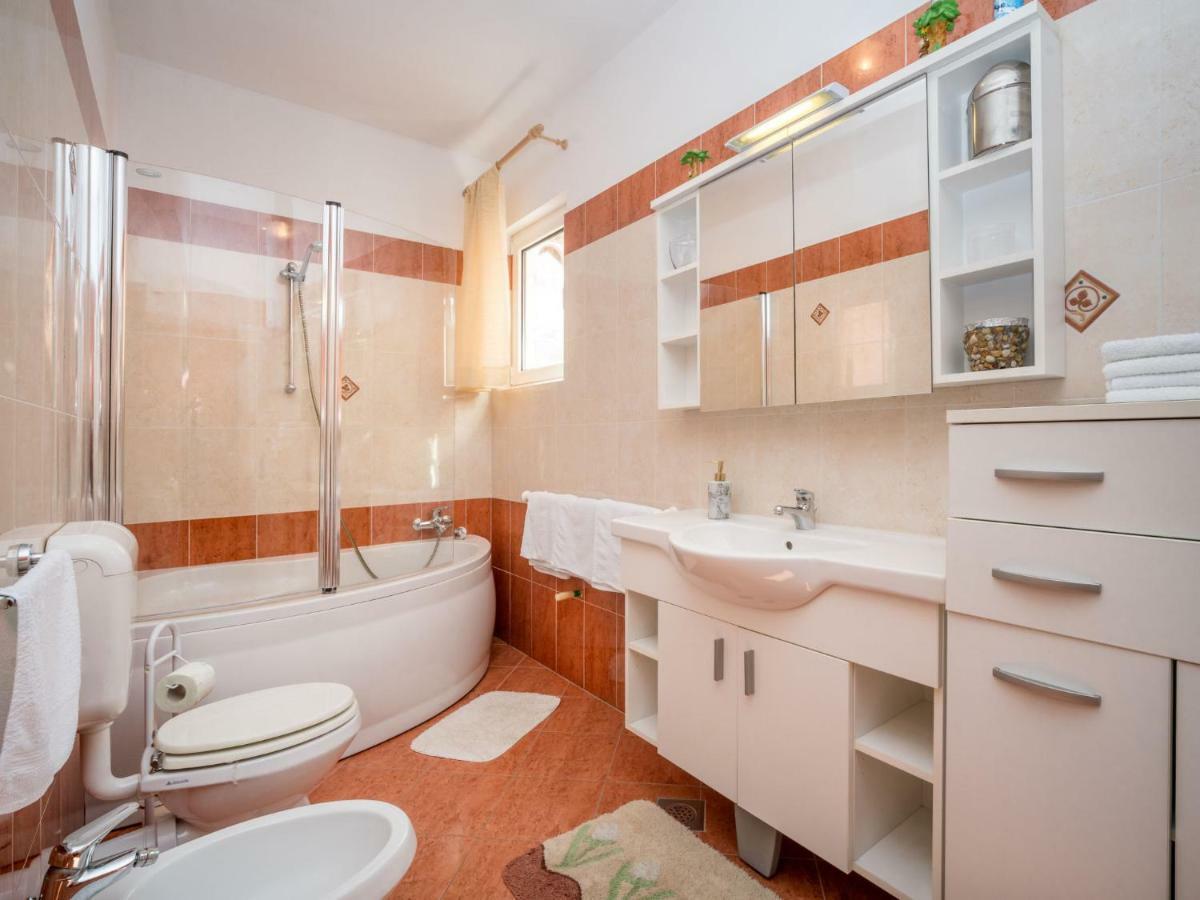 Apartment Adriana By Interhome Pjescana Uvala Zewnętrze zdjęcie